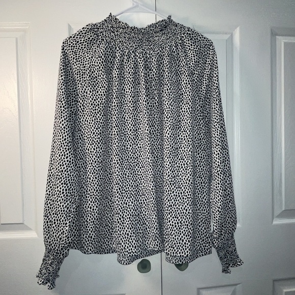 Nine West Gray Ruffled Long Sleeve Blouse - Picture 2 of 6
